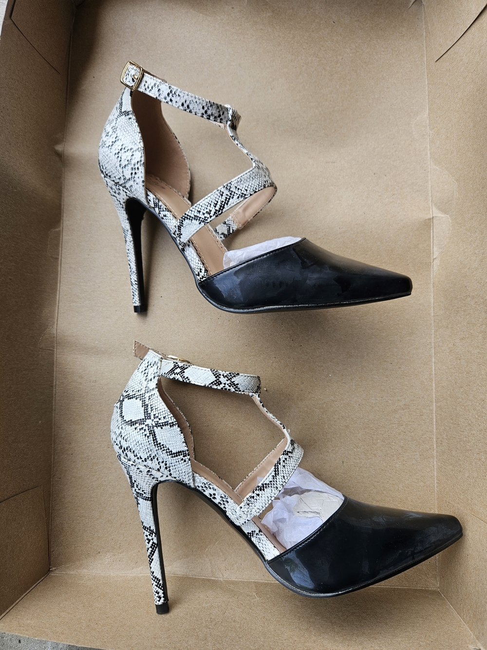 Women's Snake-Print Strappy High Heel Pumps - Black/White